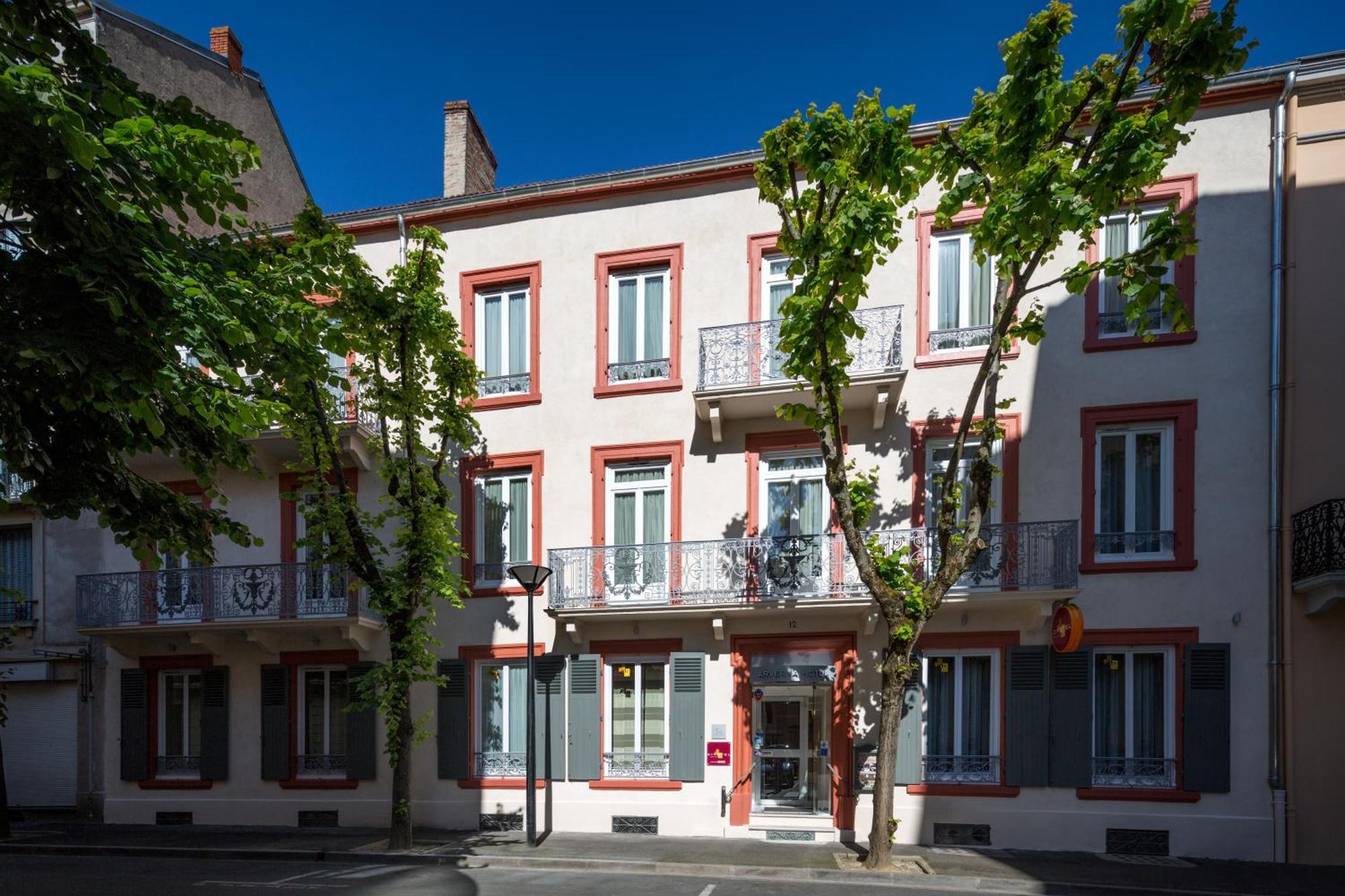 Hotel Arverna Vichy - Clt'Hotel Kültér fotó
