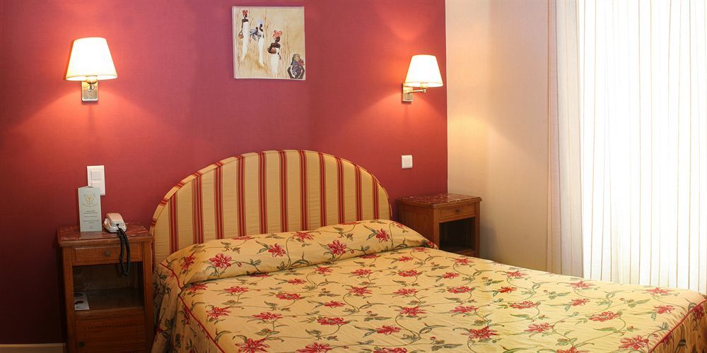 Hotel Arverna Vichy - Clt'Hotel Kültér fotó