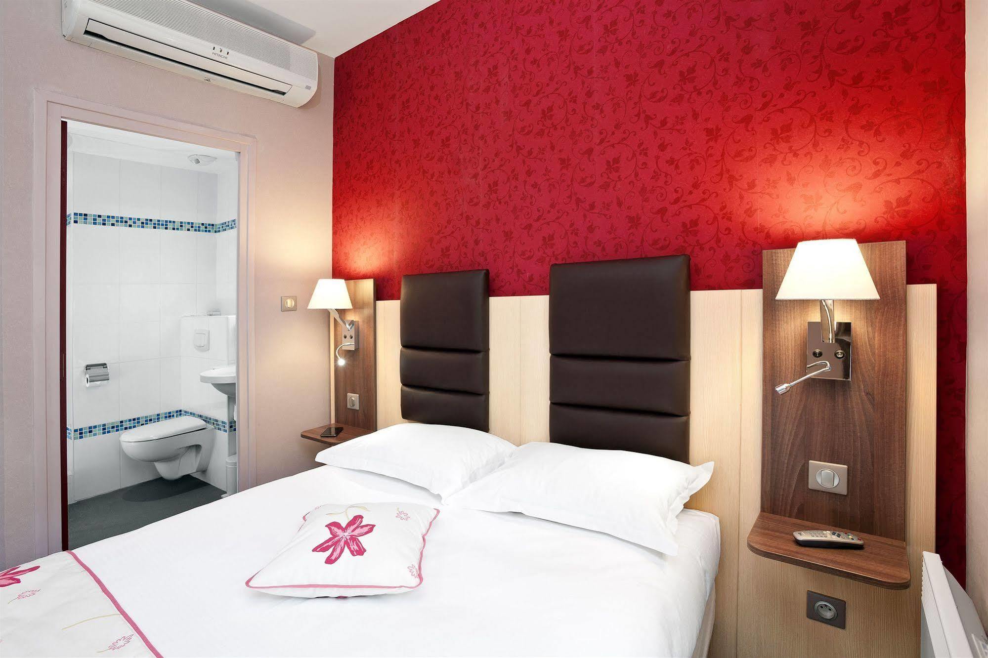 Hotel Arverna Vichy - Clt'Hotel Kültér fotó