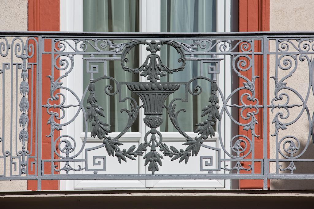 Hotel Arverna Vichy - Clt'Hotel Kültér fotó